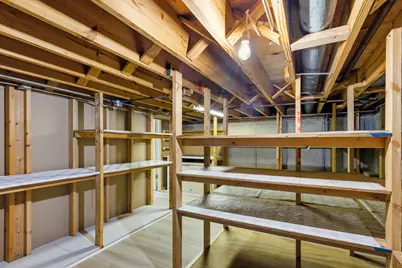 2126 E Waverly Lane, Arlington Heights, IL 60004 - Photo 28