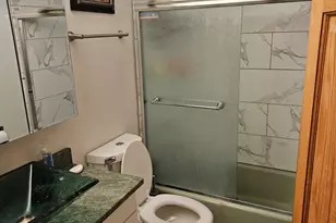 8254 Chestnut Dr, Palos Hills, IL 60465 - Photo 12