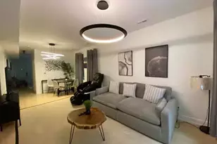 2943 N Gresham Ave, Chicago, IL 60618 - Photo 2