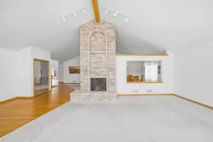 19518 Ridgemont Dr, Tinley Park, IL 60487 - Photo 4