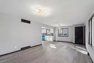 17641 Burnham Ave, Lansing, IL 60438 - Photo 4