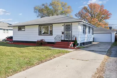 17641 Burnham Avenue, Lansing, IL 60438 - Photo 2