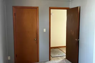 906 N Wasson St, Streator, IL 61364 - Photo 12