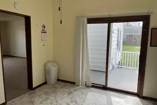 906 N Wasson St, Streator, IL 61364 - Photo 6