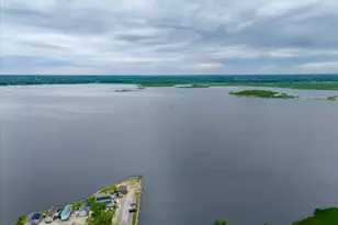 40210 N Lakeview Ave, Antioch, IL 60002 - Photo 42