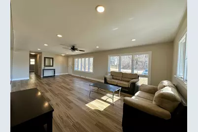 40210 N Lakeview Avenue, Antioch, IL 60002 - Photo 4