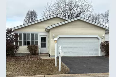 272 Rodeo Drive, Grayslake, IL 60030 - Photo 1