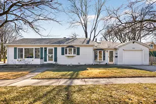 720 E Harrison Ave, Wheaton, IL 60187 - Photo 1