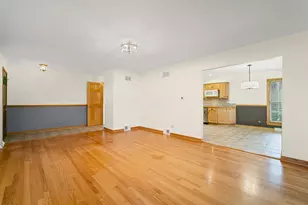 421 N Elm St, Itasca, IL 60143 - Photo 4