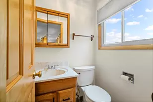 421 N Elm St, Itasca, IL 60143 - Photo 10