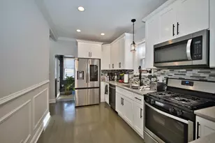 7753 S Honore St, Chicago, IL 60620 - Photo 16