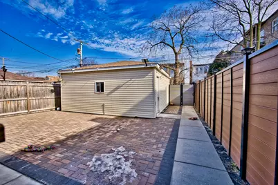 7753 S Honore Street, Chicago, IL 60620 - Photo 56