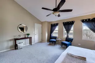 3942 N Kolmar Ave, Chicago, IL 60641 - Photo 18