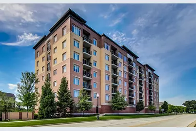 1199 E Port Clinton Road #701, Vernon Hills, IL 60061 - Photo 1