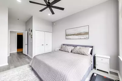 1199 E Port Clinton Road #701, Vernon Hills, IL 60061 - Photo 8