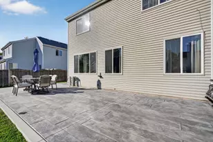 811 Mission Blvd, Joliet, IL 60436 - Photo 26