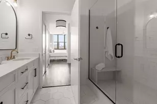 3140 N Sheffield Ave, Chicago, IL 60657 - Photo 10