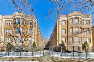 1524 W Fargo Ave, Chicago, IL 60626 - Photo 1