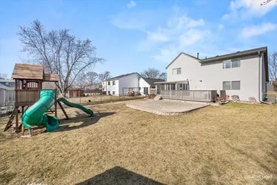 1221 Longford Circle, Elgin, IL 60120 - Photo 24