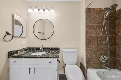 1221 Longford Circle, Elgin, IL 60120 - Photo 16