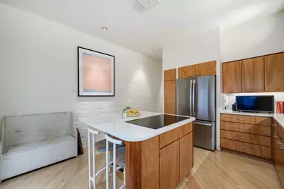 2729 N Hampden Court, Chicago, IL 60614 - Photo 12