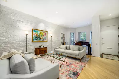 2729 N Hampden Court, Chicago, IL 60614 - Photo 2