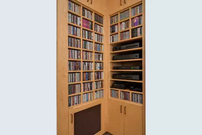 2729 N Hampden Court, Chicago, IL 60614 - Photo 6