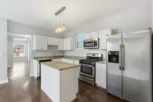 4140 N Western Ave, Chicago, IL 60618 - Photo 8