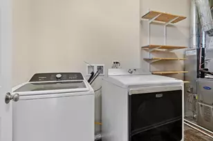 2942 Madison Dr, Naperville, IL 60564 - Photo 12