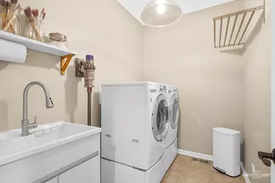 1721 Harcourt Drive, Woodridge, IL 60517 - Photo 16