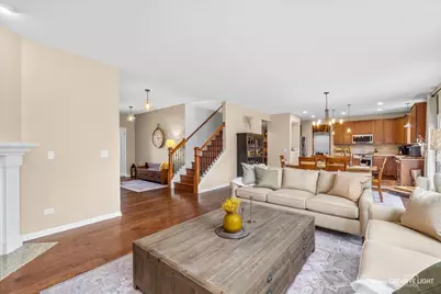 1721 Harcourt Drive, Woodridge, IL 60517 - Photo 10