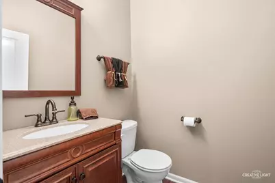 1721 Harcourt Drive, Woodridge, IL 60517 - Photo 8