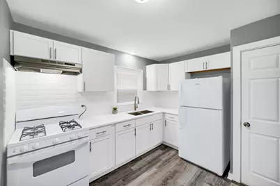 911 E 76th Street, Chicago, IL 60619 - Photo 16