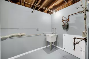 911 E 76th St, Chicago, IL 60619 - Photo 18