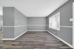 911 E 76th St, Chicago, IL 60619 - Photo 12