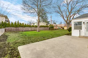 1604 S Greenwood Ave, Park Ridge, IL 60068 - Photo 6