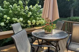 1071 Mt Vernon Ave, Lake Forest, IL 60045 - Photo 24