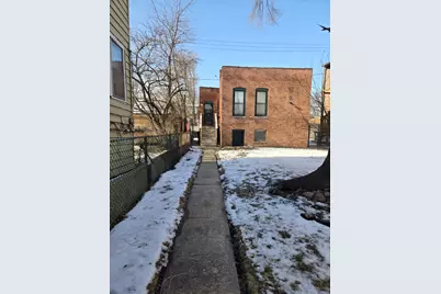 7204 S Rhodes Avenue, Chicago, IL 60619 - Photo 1