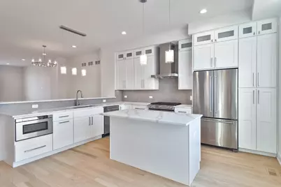 4938 W Medill Avenue, Chicago, IL 60639 - Photo 2