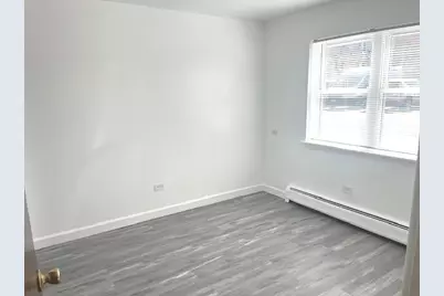 9245 Irving Park Road #GE, Schiller Park, IL 60176 - Photo 6