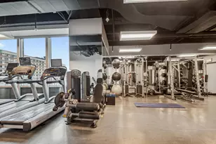 500 W Superior St, Chicago, IL 60654 - Photo 22