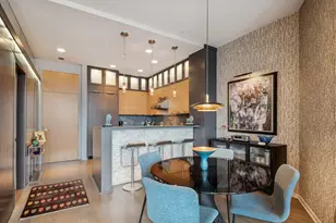 500 W Superior St, Chicago, IL 60654 - Photo 6