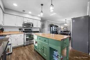 [Address not provided], Saint Charles, IL 60175 - Photo 10