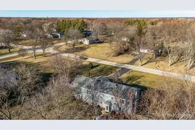 [Address not provided], Saint Charles, IL 60175 - Photo 52