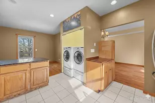 31 W Harrison Rd, Lombard, IL 60148 - Photo 6