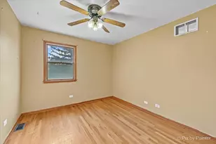 31 W Harrison Rd, Lombard, IL 60148 - Photo 22