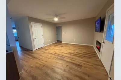 423 Harmony Drive, North Aurora, IL 60542 - Photo 6