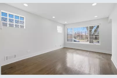 114 W 126th Place, Chicago, IL 60628 - Photo 4