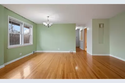 5840 N Kimball Avenue, Chicago, IL 60659 - Photo 6