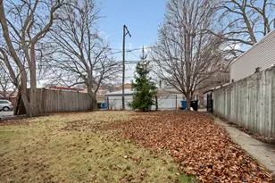 5840 N Kimball Ave, Chicago, IL 60659 - Photo 18